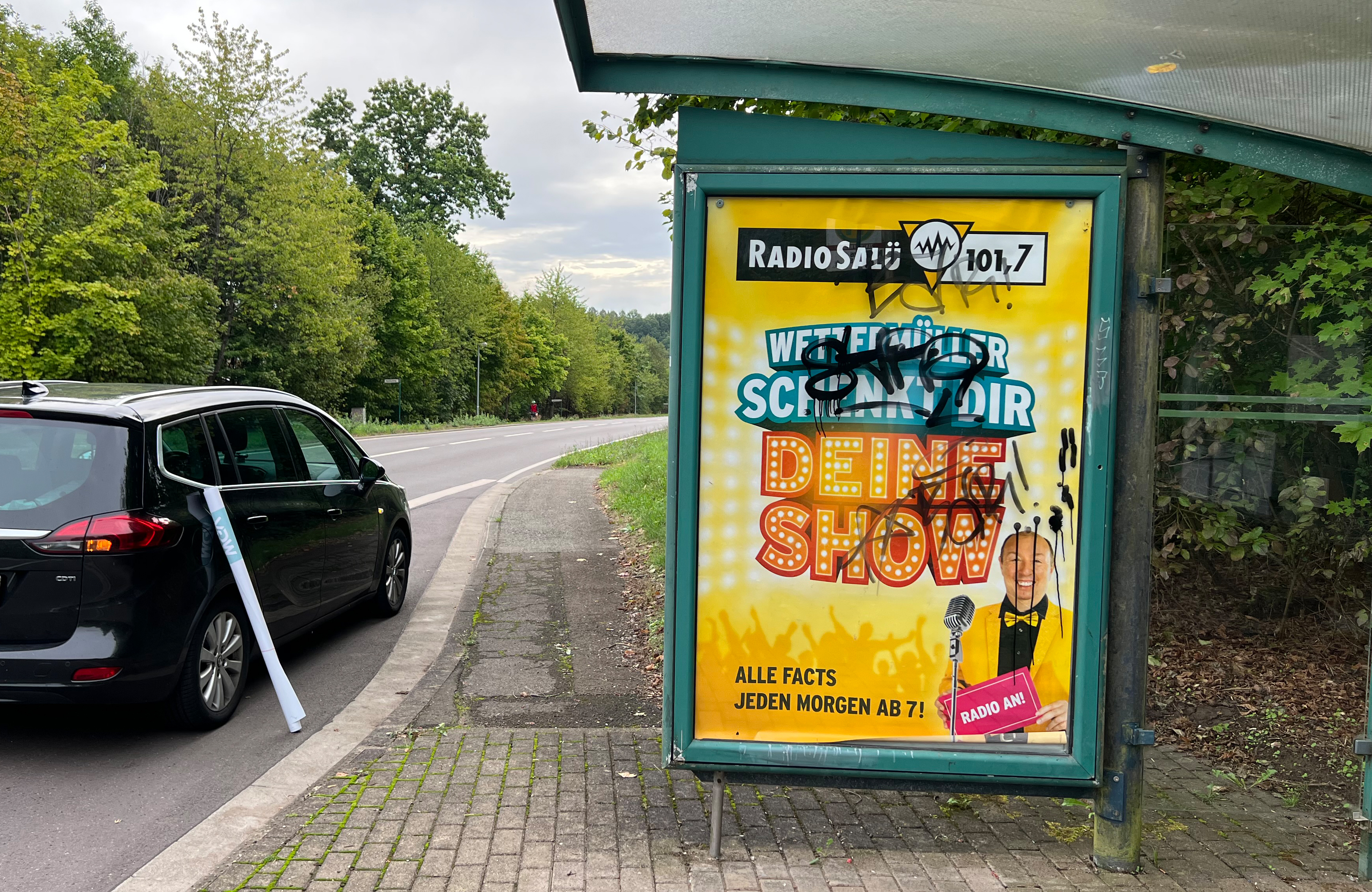 Limbacher Str/Hst Zentralfriedhof aw (IL)